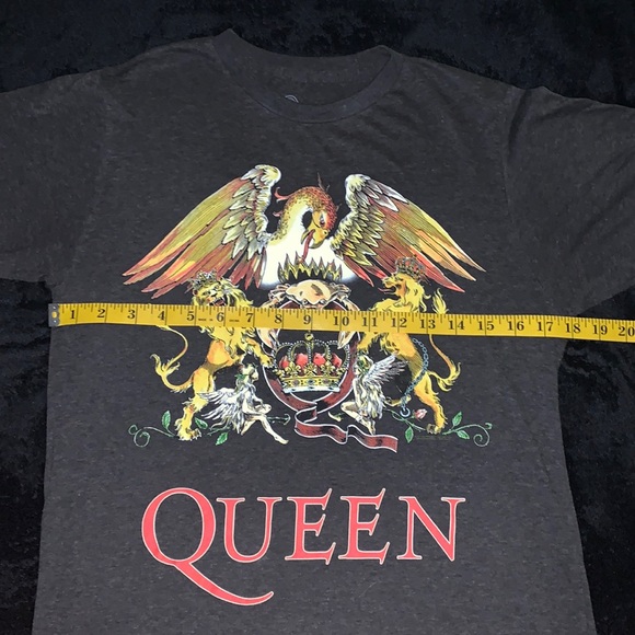 Queen T-shirt - Picture 4 of 7